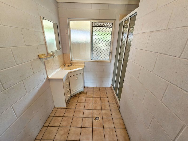 Photo - 2/10 Duchess Road, Mount Isa QLD 4825 - Image 7