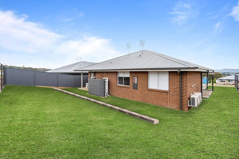 Photo - 2/10 Duguid Street, Farley NSW 2320 - Image 8