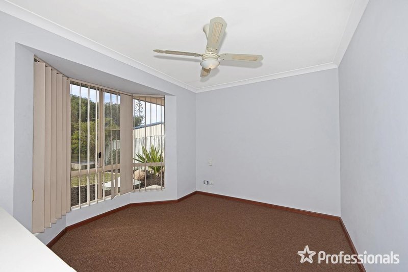 Photo - 210 Fendam Street, Port Kennedy WA 6172 - Image 14