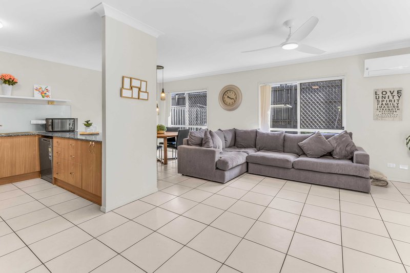 Photo - 2/10 Gannon Way, Upper Coomera QLD 4209 - Image 7