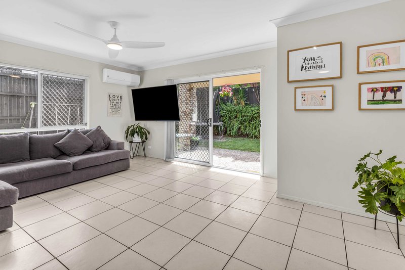 Photo - 2/10 Gannon Way, Upper Coomera QLD 4209 - Image 9