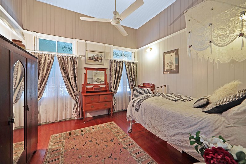 Photo - 210 George Street, Bundaberg West QLD 4670 - Image 17