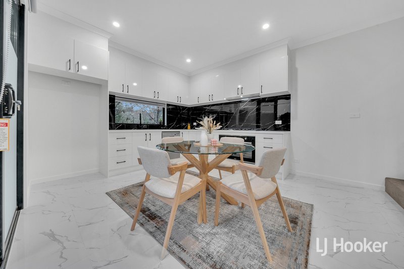 Photo - 2/10 Goldlang Street, Dandenong VIC 3175 - Image 5