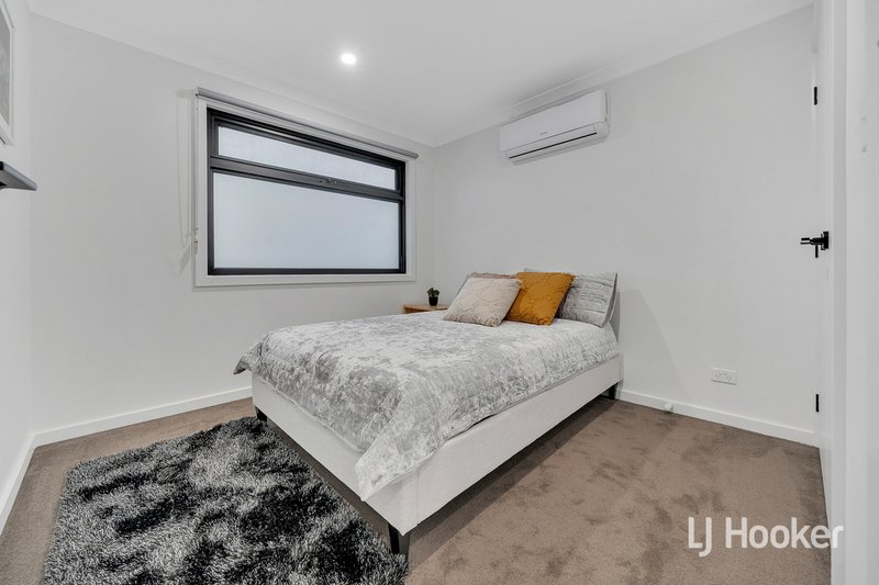 Photo - 2/10 Goldlang Street, Dandenong VIC 3175 - Image 18