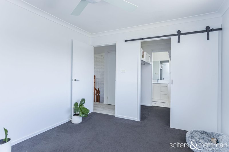 Photo - 2/10 Griffith Avenue, Stockton NSW 2295 - Image 10