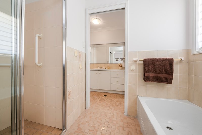 Photo - 2/10 Gwendolen Avenue, Umina Beach NSW 2257 - Image 16