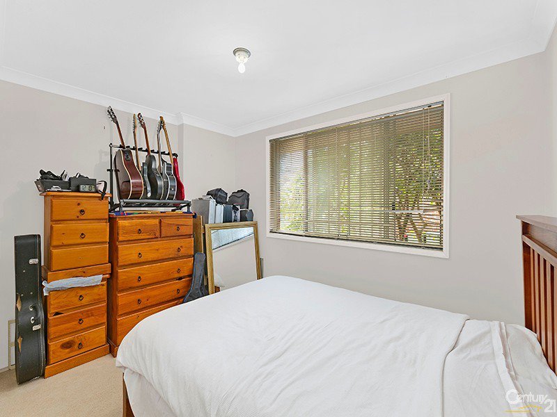 Photo - 2/10 Jacaranda Avenue, Glenning Valley NSW 2261 - Image 5