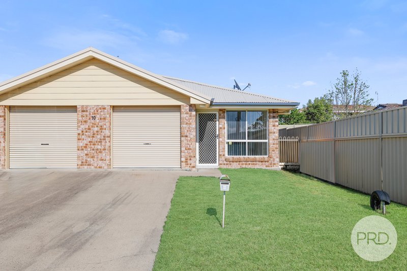 2/10 Karwin Street, Tamworth NSW 2340