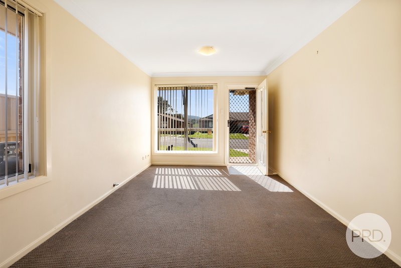 Photo - 2/10 Karwin Street, Tamworth NSW 2340 - Image 14