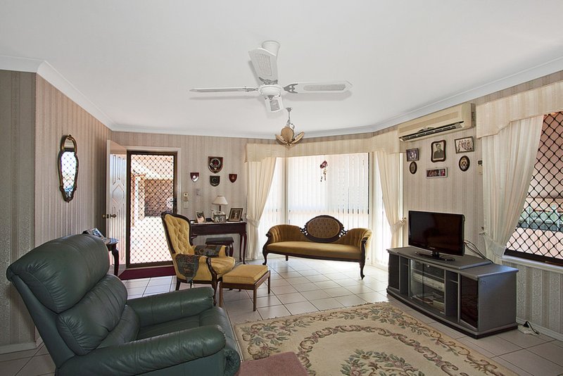 Photo - 210 Kennedy Drive, Tweed Heads West NSW 2485 - Image 5