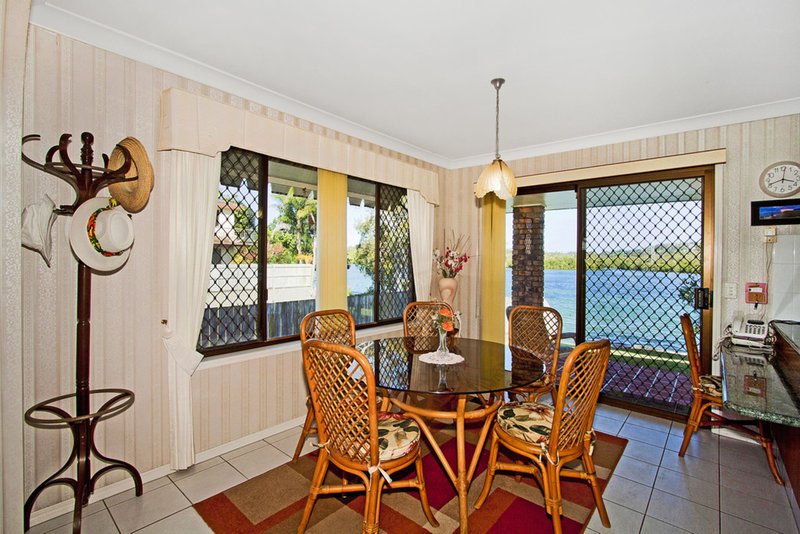 Photo - 210 Kennedy Drive, Tweed Heads West NSW 2485 - Image 7