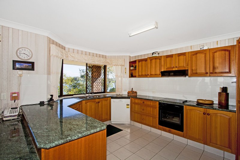 Photo - 210 Kennedy Drive, Tweed Heads West NSW 2485 - Image 9