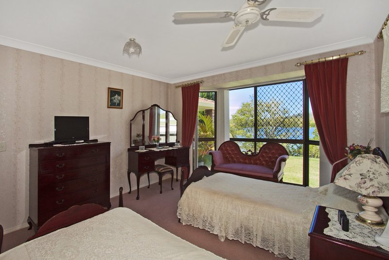 Photo - 210 Kennedy Drive, Tweed Heads West NSW 2485 - Image 11