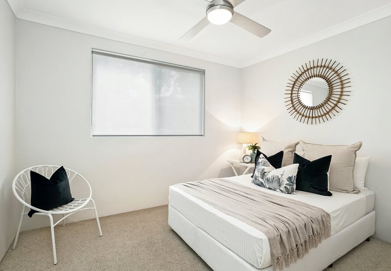 Photo - 2/10 Lagoon Street, Narrabeen NSW 2101 - Image 6