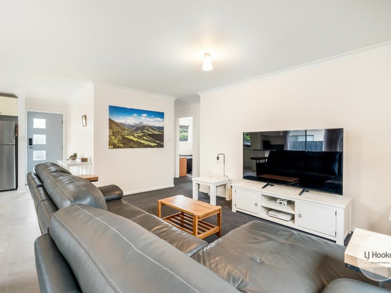 Photo - 2/10 Lennox Avenue, Lutana TAS 7009 - Image 11