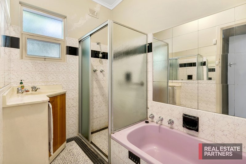 Photo - 210 Maxwell Road, Para Hills SA 5096 - Image 17