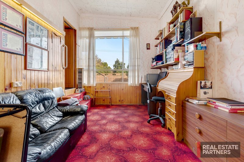 Photo - 210 Maxwell Road, Para Hills SA 5096 - Image 10