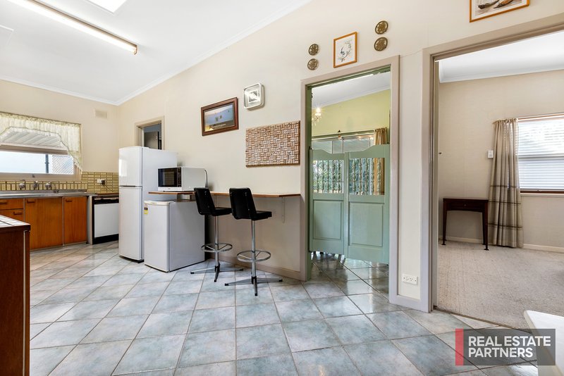 Photo - 210 Maxwell Road, Para Hills SA 5096 - Image 11