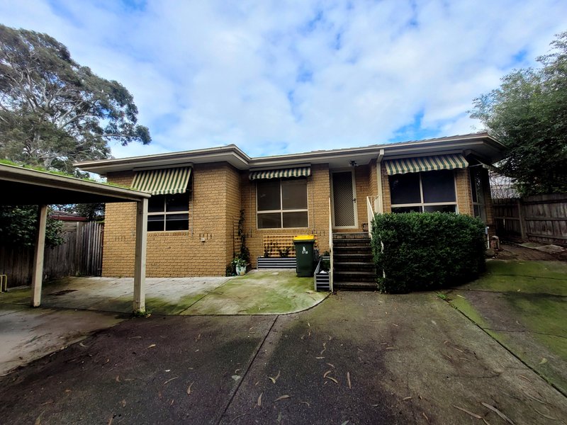 Photo - 2/10 Middlefield Drive, Blackburn North VIC 3130 - Image 2