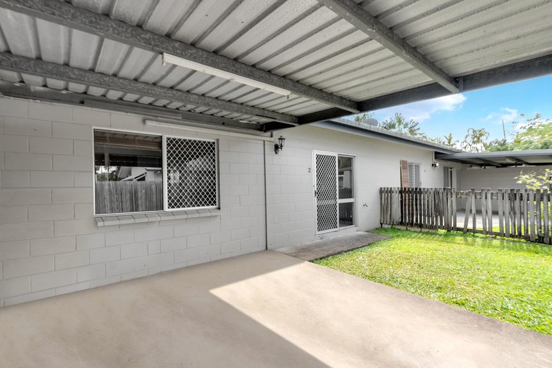 Photo - 2/10 Mulligan Street, Manoora QLD 4870 - Image 13