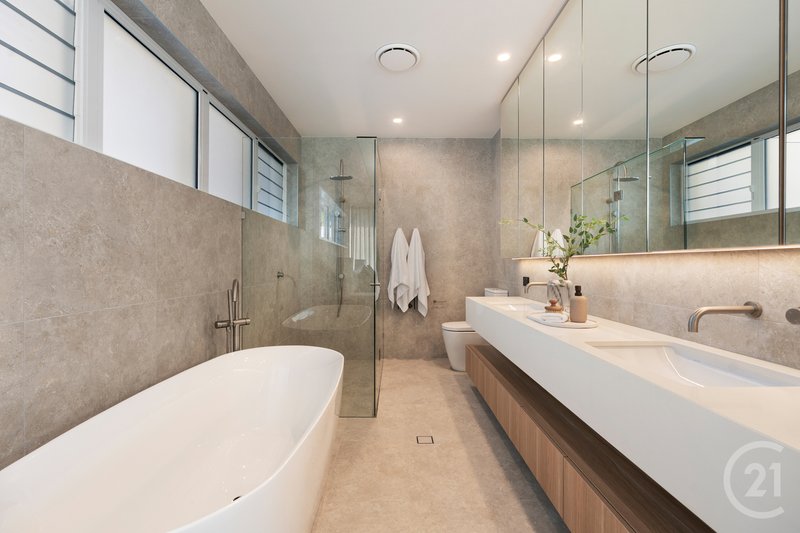 Photo - 2/10 Natasha Avenue, Noosa Heads QLD 4567 - Image 11