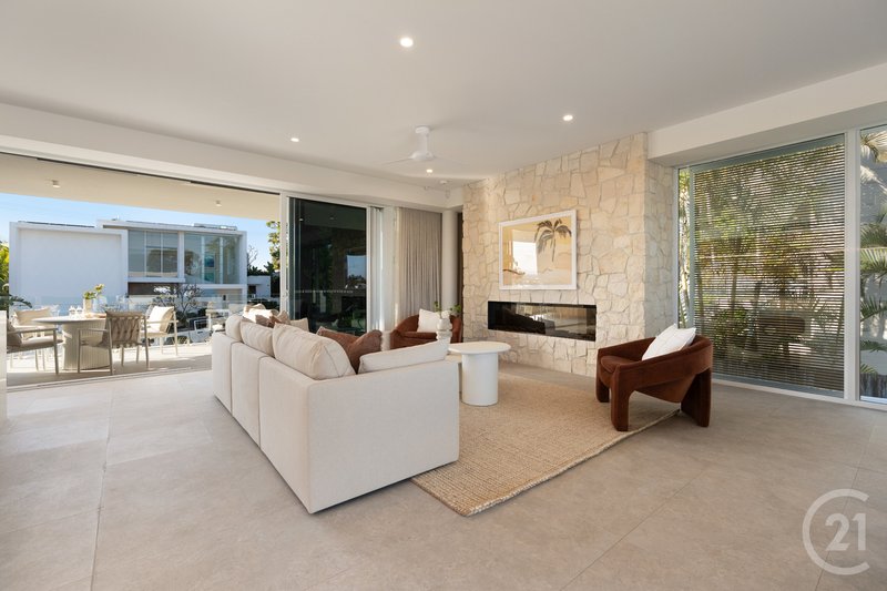 Photo - 2/10 Natasha Avenue, Noosa Heads QLD 4567 - Image 17