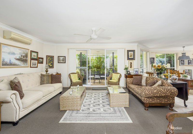 Photo - 2/10 Nelson Street, Nelson Bay NSW 2315 - Image 3