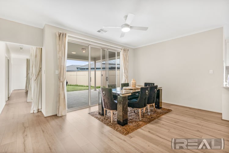 Photo - 210 Newton Boulevard, Munno Para SA 5115 - Image 17