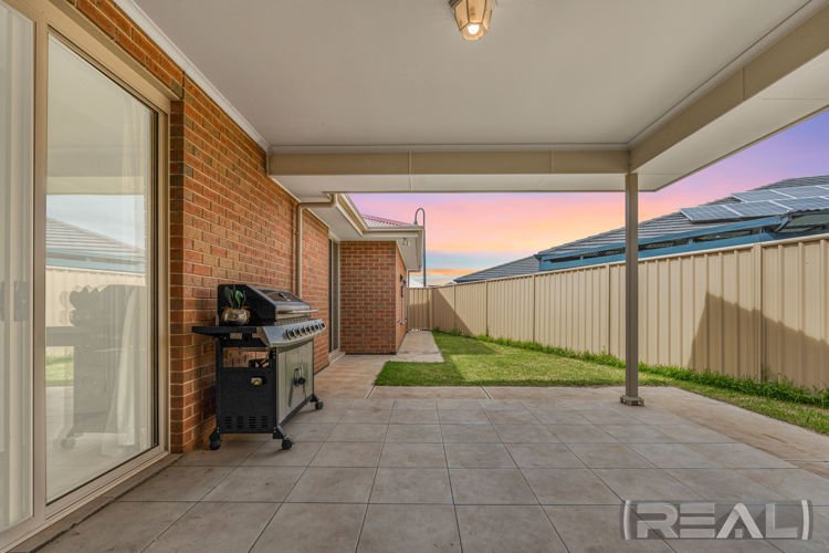 Photo - 210 Newton Boulevard, Munno Para SA 5115 - Image 23