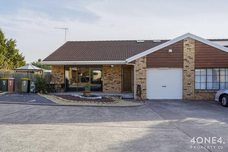 Photo - 2/10 Racecourse Road, Brighton TAS 7030 - Image 1