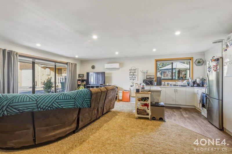 Photo - 2/10 Racecourse Road, Brighton TAS 7030 - Image 3