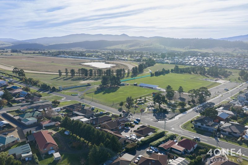 Photo - 2/10 Racecourse Road, Brighton TAS 7030 - Image 25