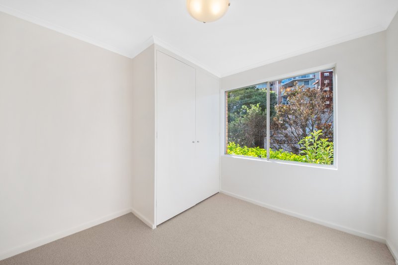Photo - 2/10 Raymond Road, Neutral Bay NSW 2089 - Image 8