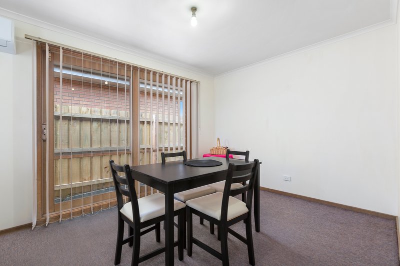 Photo - 2/10 Spring Road, Springvale South VIC 3172 - Image 5