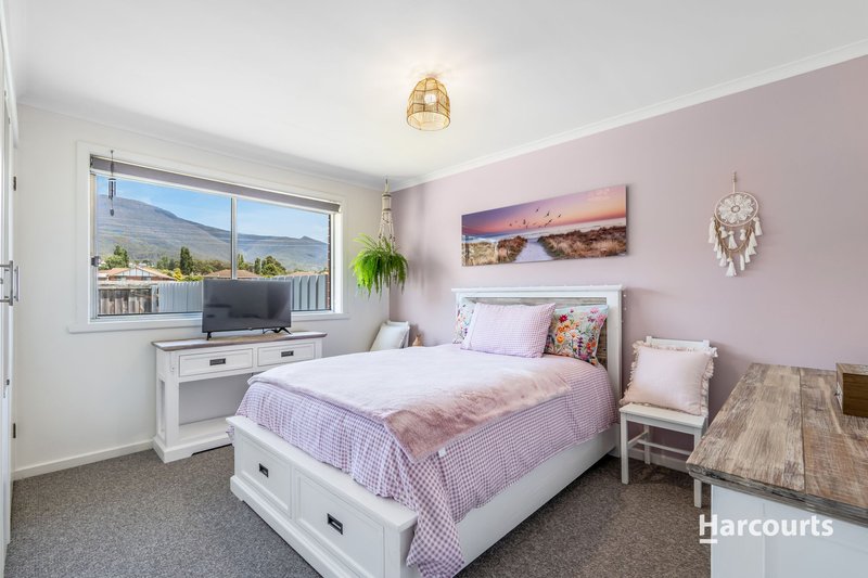 Photo - 2/10 Sunlea Place, Glenorchy TAS 7010 - Image 8