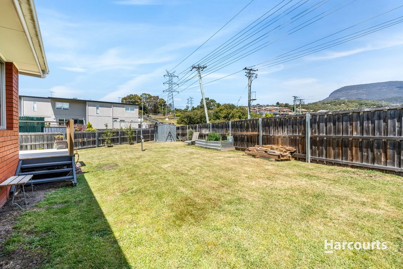 Photo - 2/10 Sunlea Place, Glenorchy TAS 7010 - Image 18