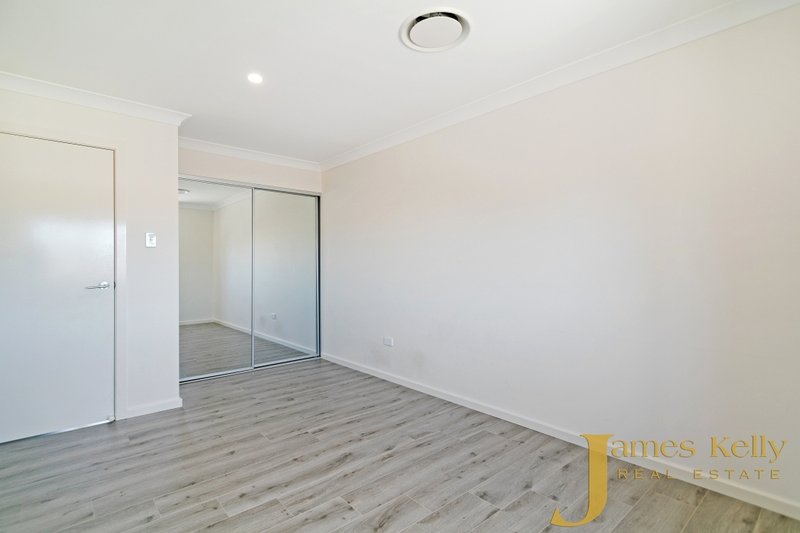 Photo - 2/10 Sydney Street, St Marys NSW 2760 - Image 4