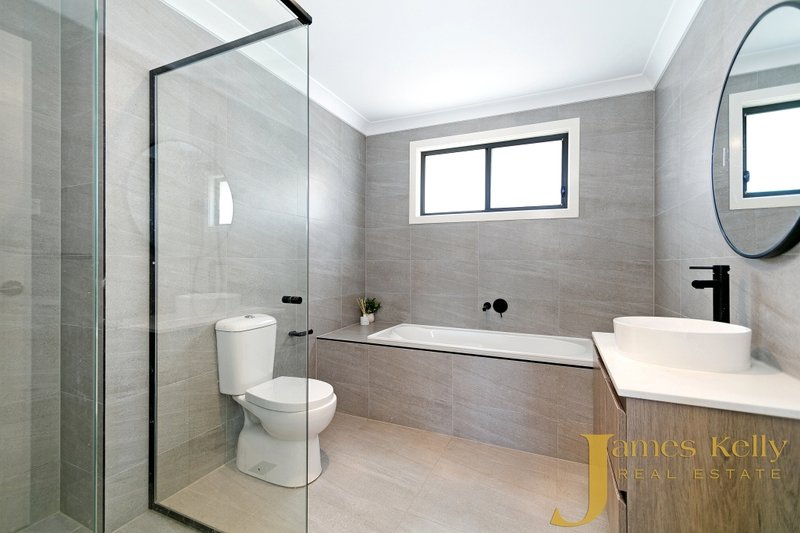 Photo - 2/10 Sydney Street, St Marys NSW 2760 - Image 5