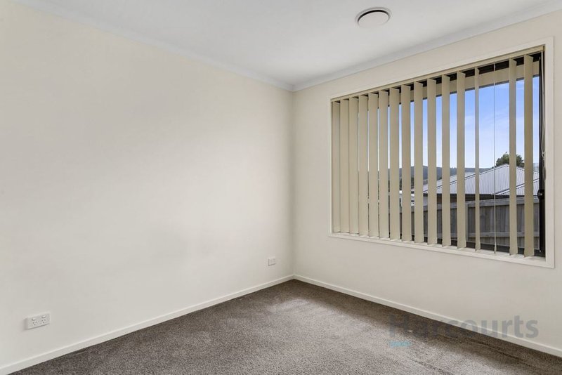 Photo - 2/10 Trevally Court, Kingston TAS 7050 - Image 15