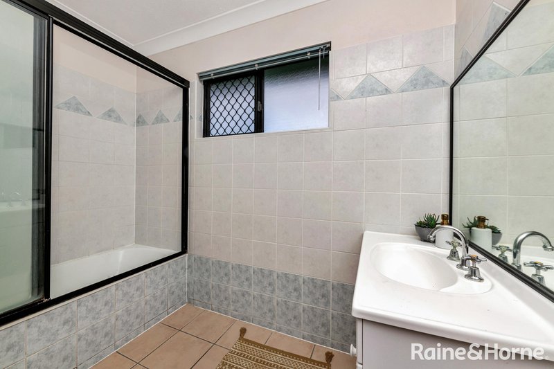 Photo - 2/10 Tuffley Street, West End QLD 4810 - Image 7