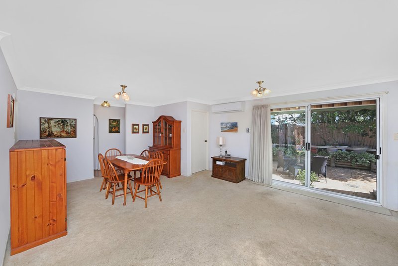 Photo - 2/10 Valencia Street, Gorokan NSW 2263 - Image 7