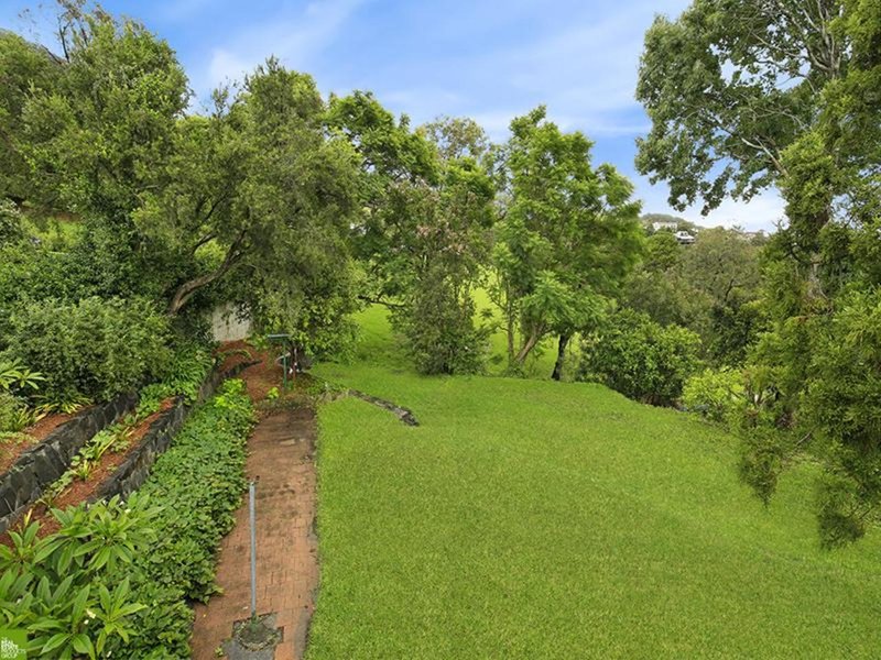 Photo - 210 Waples Road, Farmborough Heights NSW 2526 - Image 9