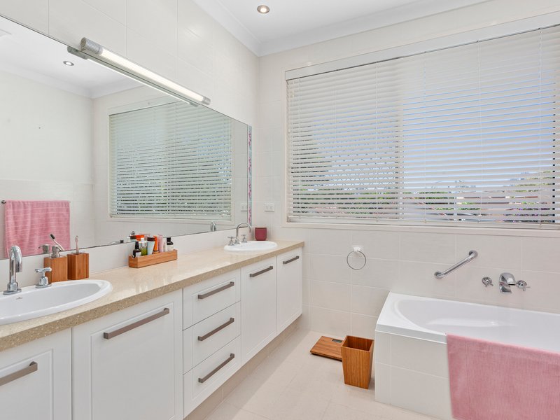 Photo - 2/10 Wildwood Court, Surfers Paradise QLD 4217 - Image 19