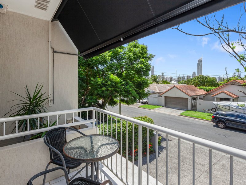 Photo - 2/10 Wildwood Court, Surfers Paradise QLD 4217 - Image 24