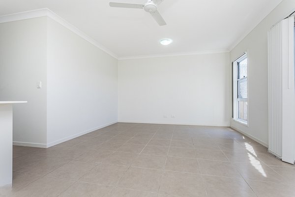 Photo - 2/100 Brickworks Road, Kallangur QLD 4503 - Image 8
