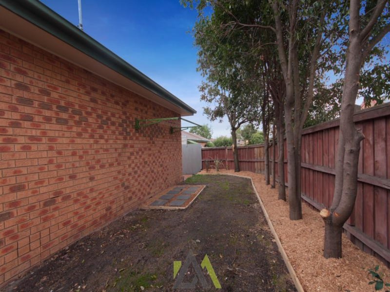 Photo - 2/100 Cranbourne-Frankston Road, Langwarrin VIC 3910 - Image 8