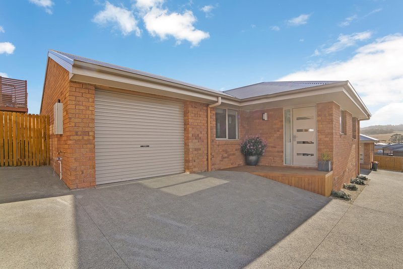 2/100 Goodwins Road, Rokeby TAS 7019