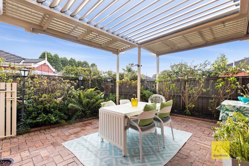 Photo - 2/100 Mt Pleasant Road, Belmont VIC 3216 - Image 10