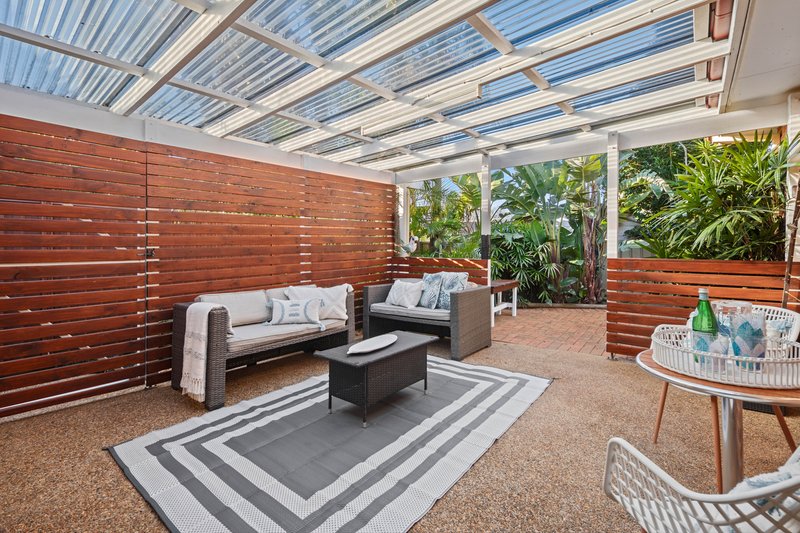 Photo - 2/101 Baumans Road, Peakhurst NSW 2210 - Image 2
