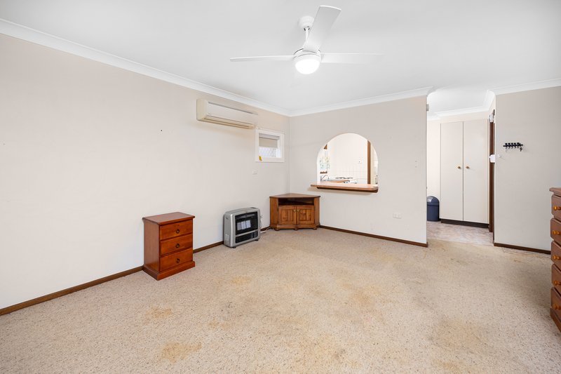 Photo - 2/101 Crowley Street, Temora NSW 2666 - Image 3